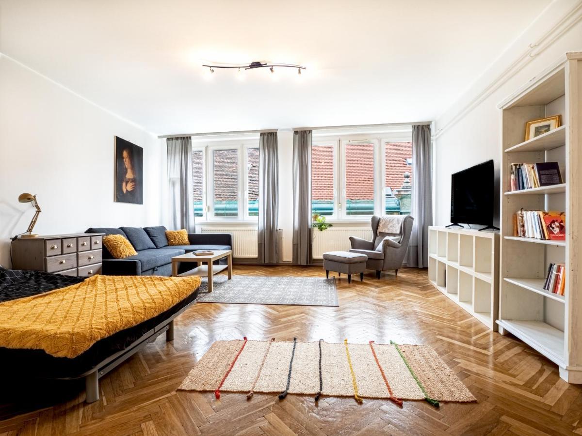 Buda Castle Cosy Apartment บูดาเปสต์ ภายนอก รูปภาพ